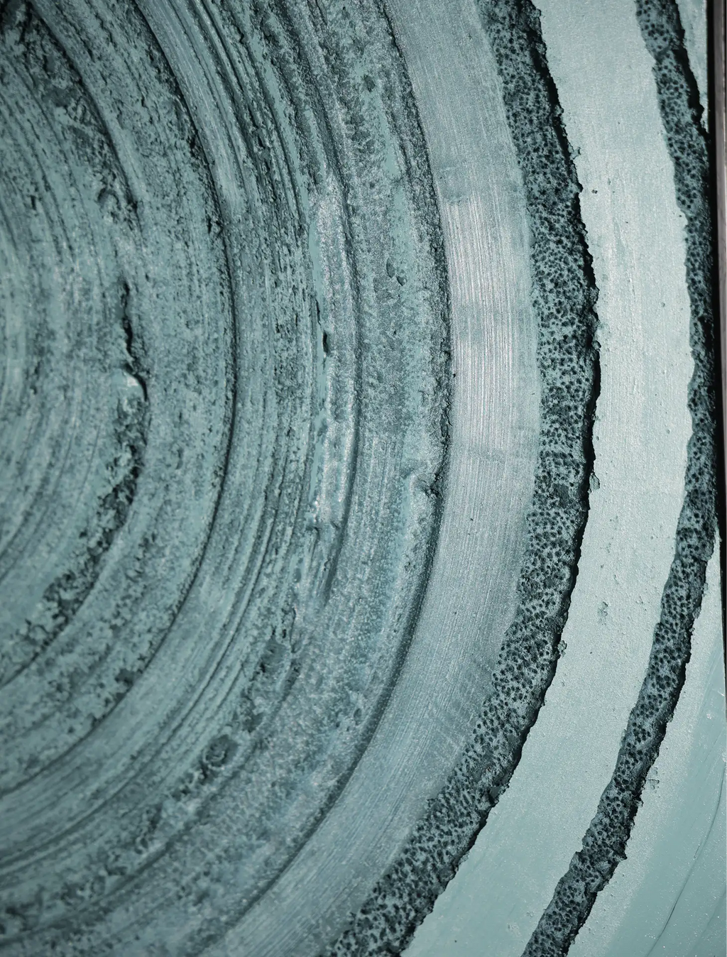 The Sculpted Ripple