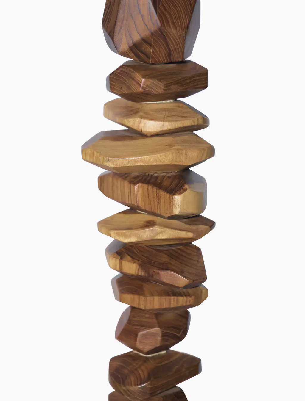 The Faceted Timber Totem
